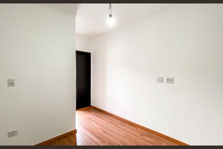 Casa à venda com 130m², 3 quartos e 2 vagasSuite