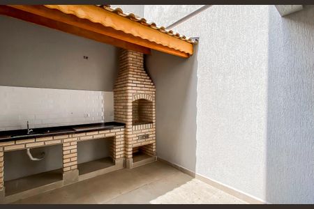 Casa à venda com 130m², 3 quartos e 2 vagasÁrea de Serviço