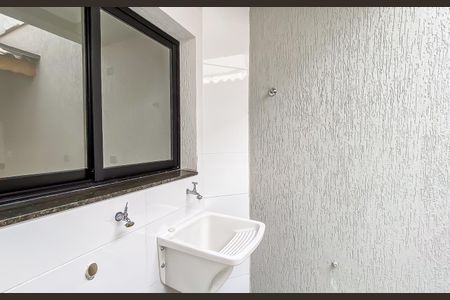 Casa à venda com 130m², 3 quartos e 2 vagasÁrea de Serviço