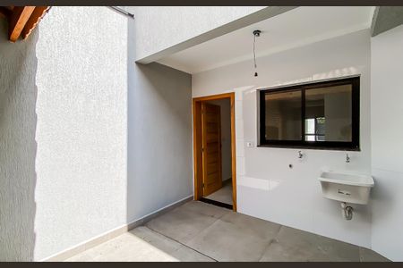 Casa à venda com 130m², 3 quartos e 2 vagasÁrea de Serviço