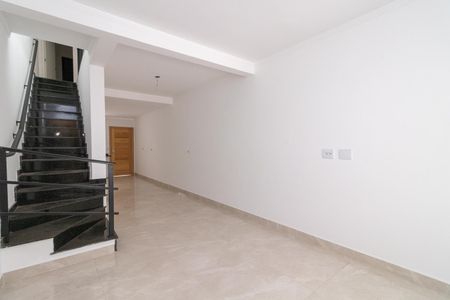 Sala de casa à venda com 3 quartos, 110m² em Vila Frugoli, São Paulo