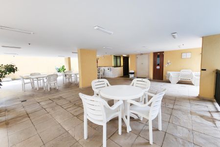 Apartamento à venda com 66m², 1 quarto e 1 vagaÁrea Comum