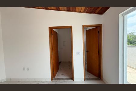 Casa à venda com 120m², 3 quartos e 3 vagasCobertura