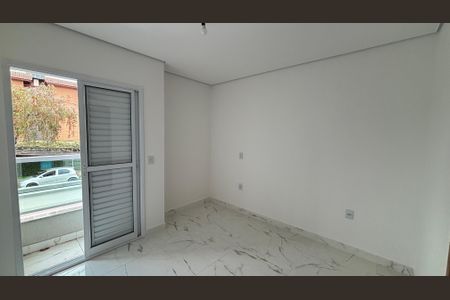 Casa à venda com 120m², 3 quartos e 3 vagasSuite