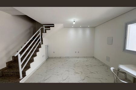 Casa à venda com 120m², 3 quartos e 3 vagasSala 