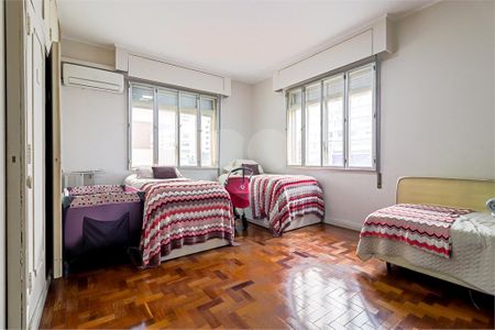 Apartamento à venda com 3 quartos, 270m² em Cerqueira César, São Paulo