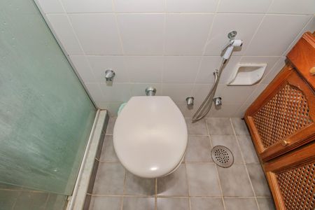 Apartamento à venda com 101m², 3 quartos e 1 vaga Apartamento à venda com 101m², 3 quartos e 1 vagaBanheiro da Suíte