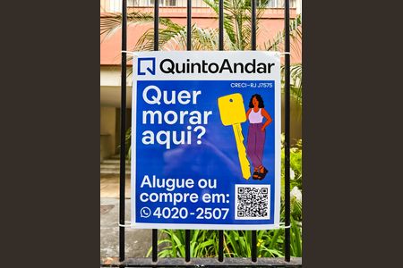 Apartamento à venda com 55m², 2 quartos e 1 vaga Apartamento à venda com 55m², 2 quartos e 1 vagaPlaquinha