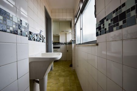 Apartamento à venda com 55m², 2 quartos e 1 vaga Apartamento à venda com 55m², 2 quartos e 1 vagaÁrea de Serviço