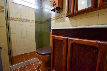 Apartamento à venda com 55m², 2 quartos e 1 vaga Apartamento à venda com 55m², 2 quartos e 1 vagaBanheiro Social
