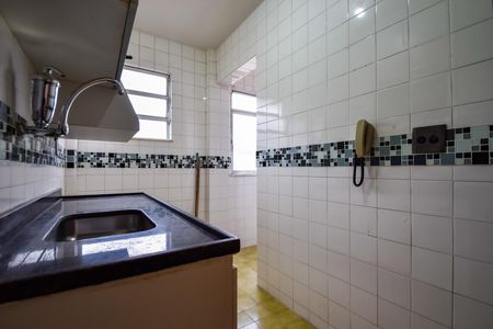 Apartamento à venda com 55m², 2 quartos e 1 vaga Apartamento à venda com 55m², 2 quartos e 1 vagaCozinha
