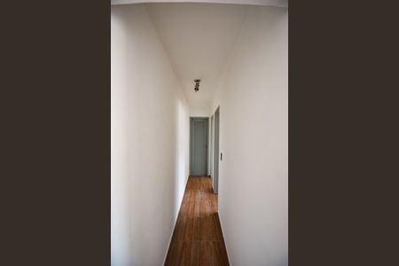 Apartamento à venda com 55m², 2 quartos e 1 vaga Apartamento à venda com 55m², 2 quartos e 1 vagaCorredor