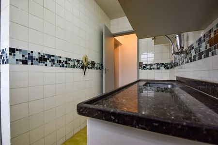 Apartamento à venda com 55m², 2 quartos e 1 vaga Apartamento à venda com 55m², 2 quartos e 1 vagaCozinha