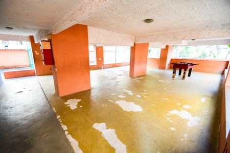 Apartamento à venda com 55m², 2 quartos e 1 vaga Apartamento à venda com 55m², 2 quartos e 1 vagaÁrea comum - Playground