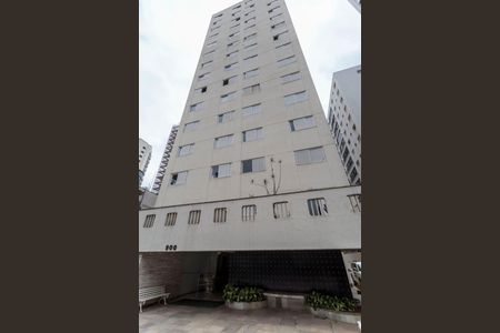 Apartamento para alugar com 67m², 2 quartos e 1 vaga Apartamento para alugar com 67m², 2 quartos e 1 vagaFachada