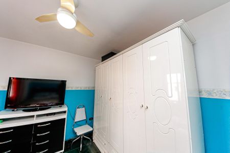 Casa à venda com 221m², 2 quartos e 2 vagas Casa à venda com 221m², 2 quartos e 2 vagasQuarto 1