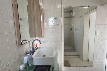 Apartamento para alugar com 263m², 3 quartos e 1 vaga Apartamento para alugar com 263m², 3 quartos e 1 vagaBanheiro da Suíte