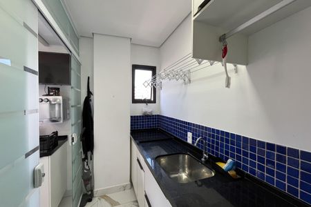Apartamento para alugar com 263m², 3 quartos e 1 vaga Apartamento para alugar com 263m², 3 quartos e 1 vagaCozinha e Área de Serviço