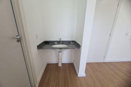 Apartamento para alugar com 34m², 2 quartos e sem vagaBanheiro