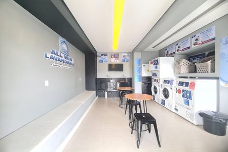 Apartamento para alugar com 34m², 2 quartos e sem vagaÁrea comum - lavanderia