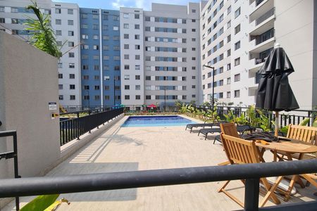 Apartamento para alugar com 34m², 2 quartos e sem vagaÁrea comum - Piscina
