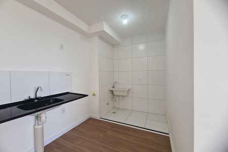 Apartamento para alugar com 34m², 2 quartos e sem vagaCozinha e Área de Serviço