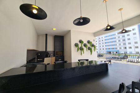 Apartamento para alugar com 34m², 2 quartos e sem vagaÁrea comum - Churrasqueira