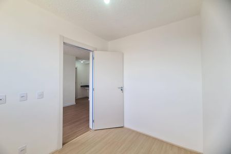 Quarto 1 de apartamento para alugar com 2 quartos, 38m² em Cidade São Mateus, São Paulo