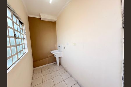 Casa para alugar com 2400m², 1 quarto e 20 vagasÁrea Serviço