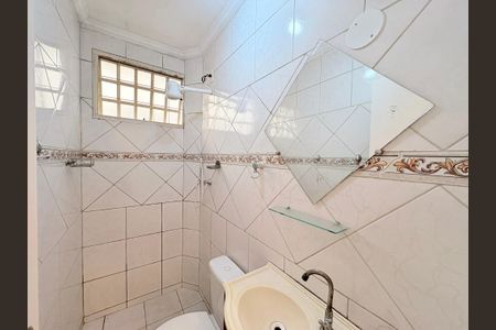 Banheiro Social de casa para alugar com 1 quarto, 2400m² em Jardim Bonfiglioli, Jundiaí