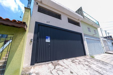 Casa à venda com 208m², 3 quartos e 2 vagasFachada