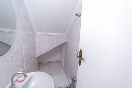 Casa à venda com 208m², 3 quartos e 2 vagasLavabo