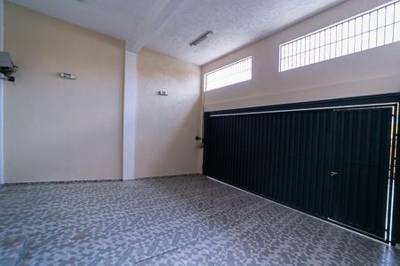 Casa à venda com 208m², 3 quartos e 2 vagasGaragem