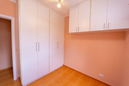 Casa à venda com 208m², 3 quartos e 2 vagasQuarto 2