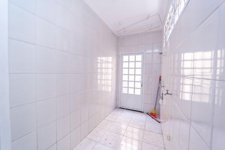 Casa à venda com 208m², 3 quartos e 2 vagasÁrea de Serviço