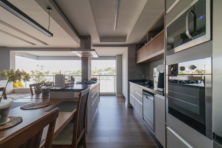 Apartamento à venda com 185m², 3 quartos e 3 vagas Apartamento à venda com 185m², 3 quartos e 3 vagasCozinha