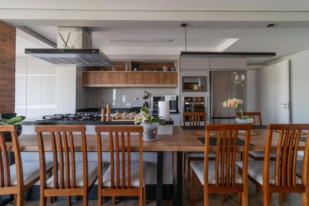 Apartamento à venda com 185m², 3 quartos e 3 vagas Apartamento à venda com 185m², 3 quartos e 3 vagasCozinha