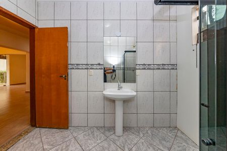 Casa à venda com 371m², 4 quartos e 8 vagas Casa à venda com 371m², 4 quartos e 8 vagasBanheiro Social 1