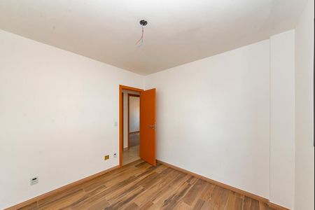 Apartamento à venda com 165m², 3 quartos e 2 vagasQuarto 2