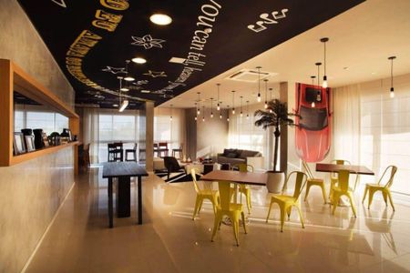 Apartamento para alugar com 85m², 2 quartos e 1 vagaÁrea comum - Salão de festas