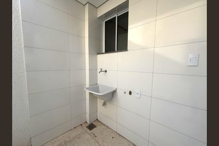 Foto 07 de apartamento à venda com 2 quartos, 95m² em Piratininga, Belo Horizonte