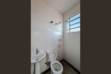 Banheiro de casa para alugar com 1 quarto, 34m² em Catumbi, São Paulo