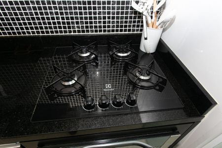 Apartamento à venda com 50m², 2 quartos e 1 vagaCozinha - Cooktop