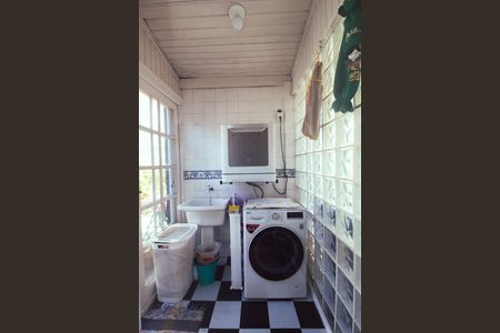 Casa à venda com 125m², 4 quartos e 2 vagas Casa à venda com 125m², 4 quartos e 2 vagasÁrea de Serviço