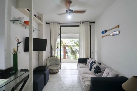 Sala de apartamento para alugar com 3 quartos, 75m² em Jardim Ana Maria, Guarujá