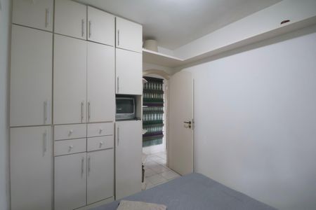 Apartamento para alugar com 75m², 3 quartos e 1 vagaQuarto