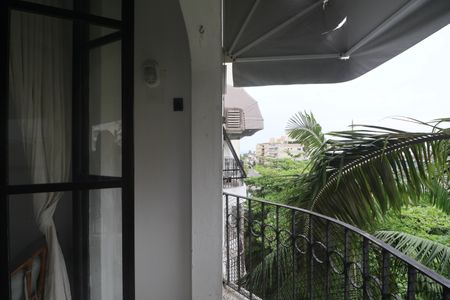 Apartamento para alugar com 75m², 3 quartos e 1 vagaVaranda