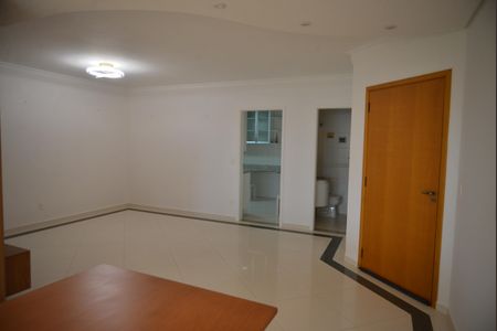 Sala de apartamento à venda com 3 quartos, 141m² em Vila Assunção, Santo André
