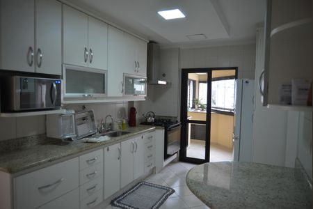 Apartamento à venda com 141m², 3 quartos e 5 vagasCozinha