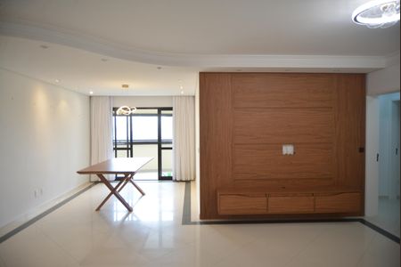 Apartamento à venda com 141m², 3 quartos e 5 vagasSala